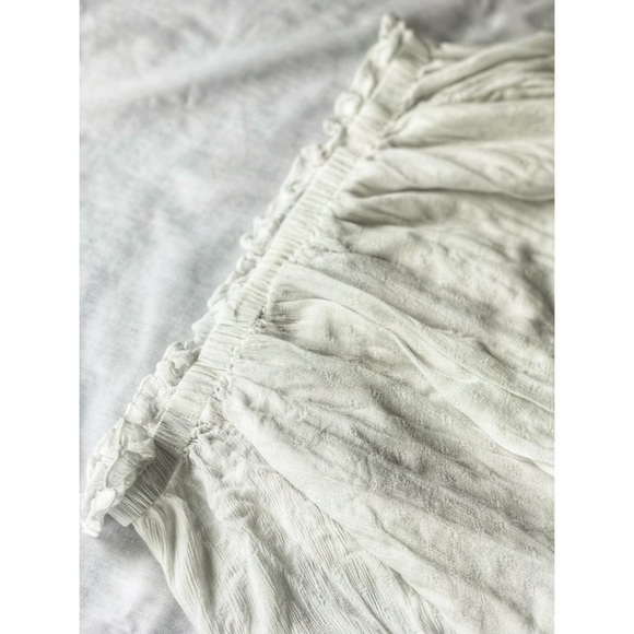 White off the shoulder blouse - Picture 4 of 6